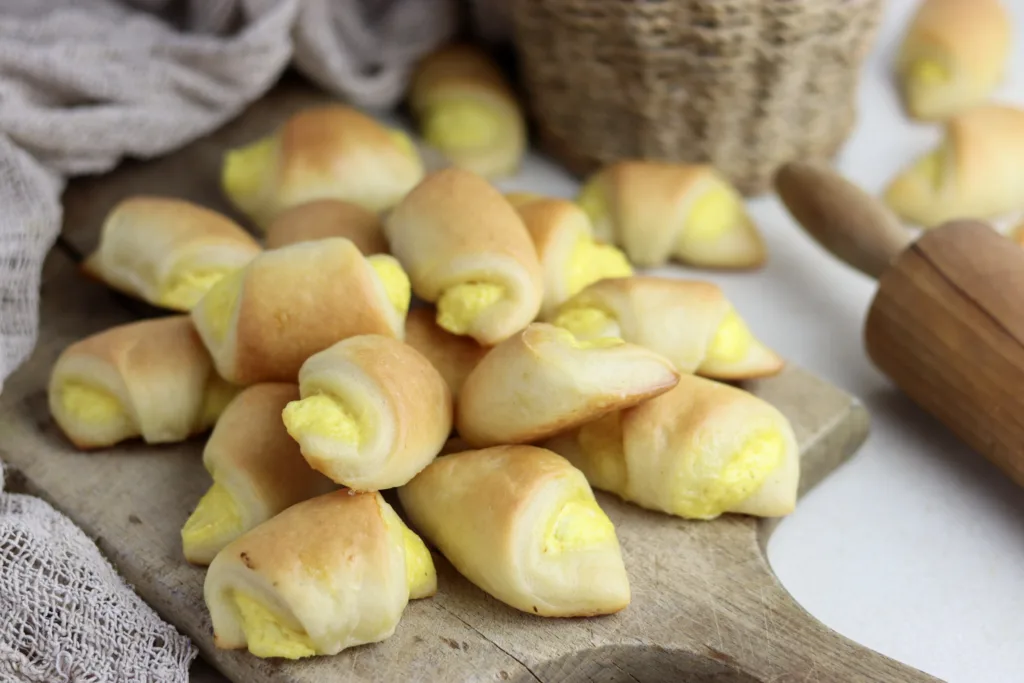 freshly baked cottage cheese rolls 