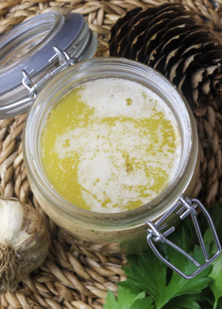 how to pour over the melted butter to cover the top of pate for longer storage